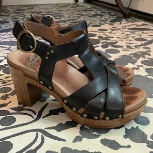 Dansko Daniela sandals